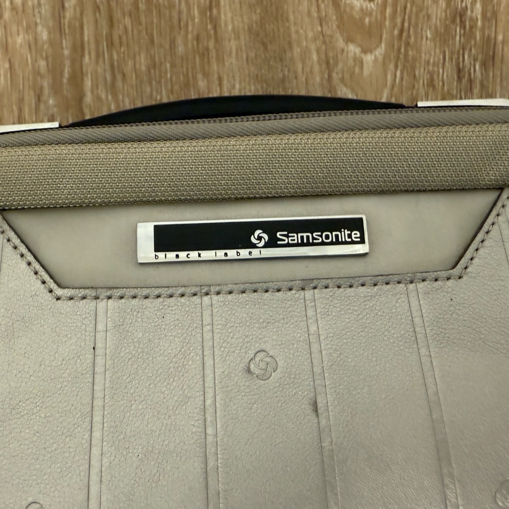 Samsonite Black Label Carry On - Picture 9 of 15